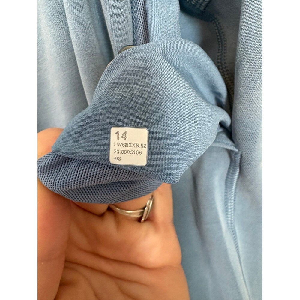 Lululemon size 14 Softstreme High-Rise Straight-Leg Cropped Pant Blue - Picture 3 of 7